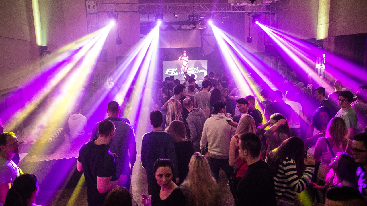 Festivalové osvětlení a koncerty Festivalové osvětlení a koncerty